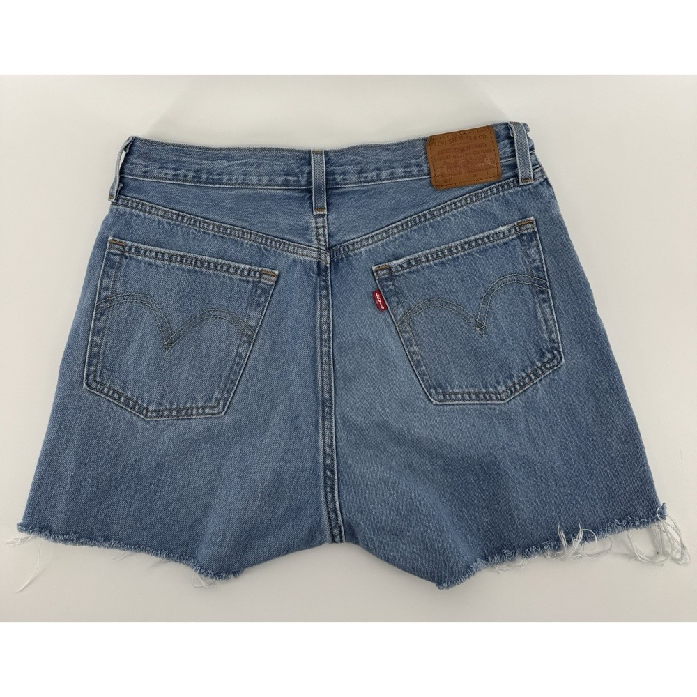 Levi's 501 Women's High Rise Cut Off Blue Denim Shorts Button Fly Size 29W - Picture 3 of 12